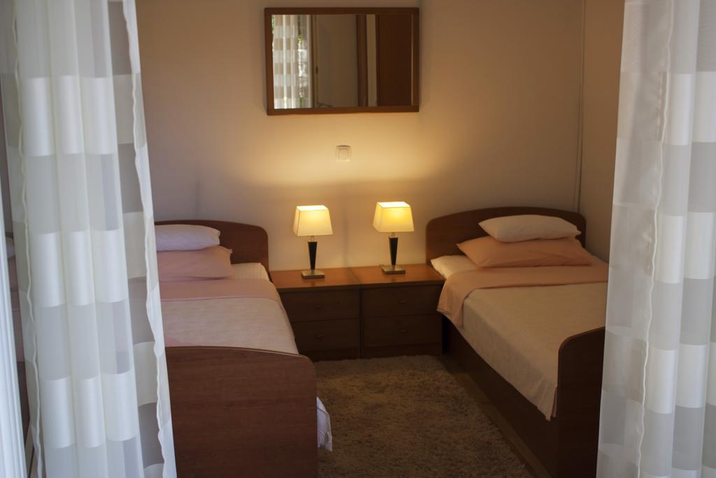 Green Park Apartments Dubrovnik Oda fotoğraf